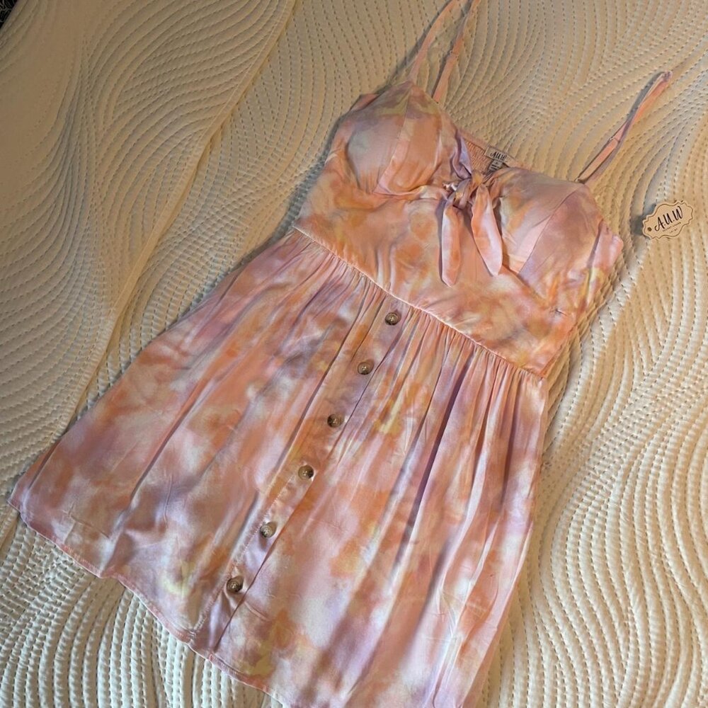 Pink Mini Dress 🌸🎀 size is XL but could fit also L